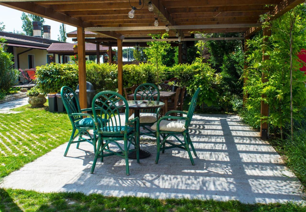 Borgo Di Arcadia Hotel Porto Tolle Exterior photo